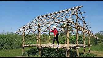 150 Days of Building a Home in the Wild – Bamboo Walls, Thatched Roofs, and Wood Carried by Raft