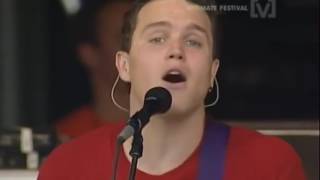 blink-182 - Dammit (Live @ Big Day Out 2000 - Melbourne)(720p Upscaled)