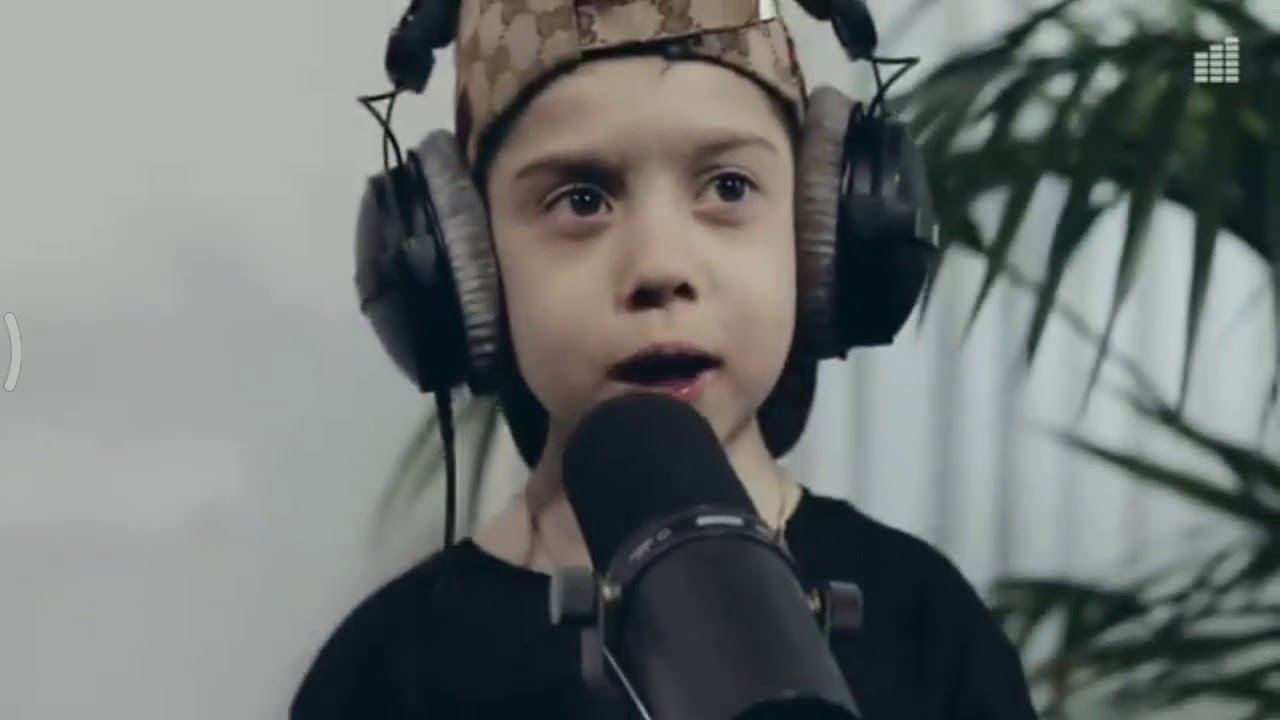 Osman a little rapper - YouTube