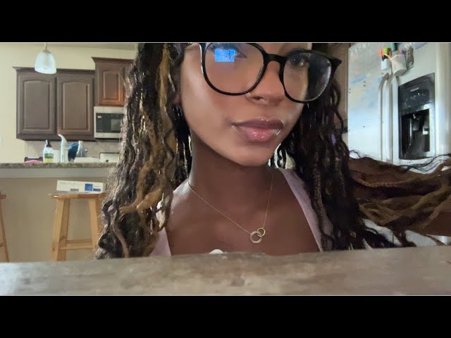 Coffee bar tapping ASMR