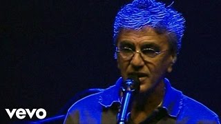 Video thumbnail of "Caetano Veloso - Não Me Arrependo"