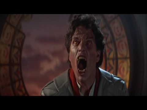 Ammazzavampiri trailer - Fright Night trailer