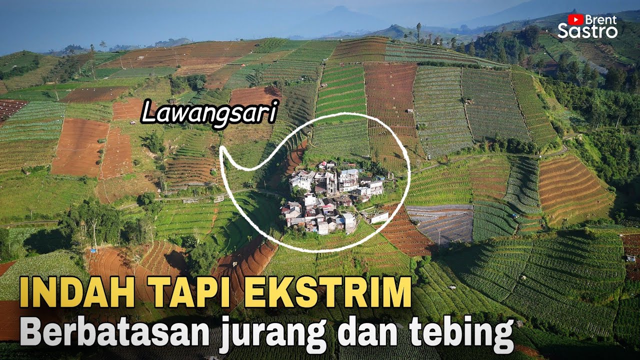 INDAH TAPI EKSTRIM, KAMPUNG INI BERBATASAN JURANG DAN BUKIT