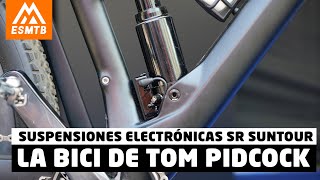 Suspensiones electrónicas SR Suntour en la bici de Tom Pidcock