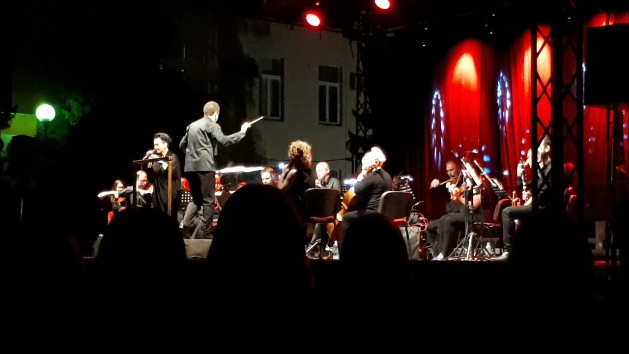 "Ako znaš bilo što" Amira Medunjanin , Vojvođanski simfonijski orkestar