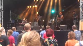 Ezra Furman- Body Was Made live @ valkhof festival 2015 (1/2)