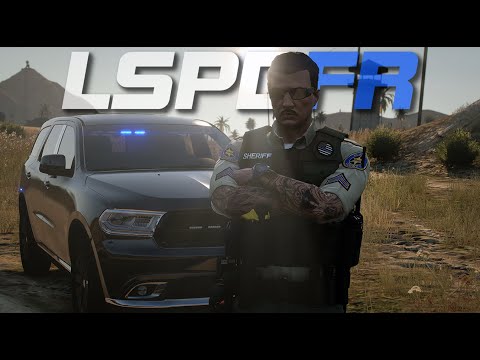 Fleeing Suspect Tries To Run Over Sheriff In LSPDFR!