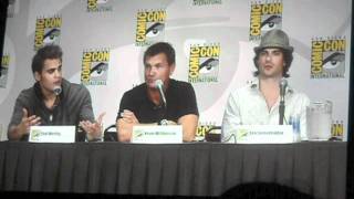 Comic Con 2011: The Vampire Diaries Panel Part 1