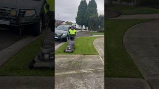 #viral #lawncare #edge #mowing #satisfying #shorts @shubylawnsandgardens