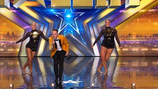 Britain&#39;s Got Talent 2024 Andrew Curphey Audition Somehow Works Full Show w/Comments Season 17 E04