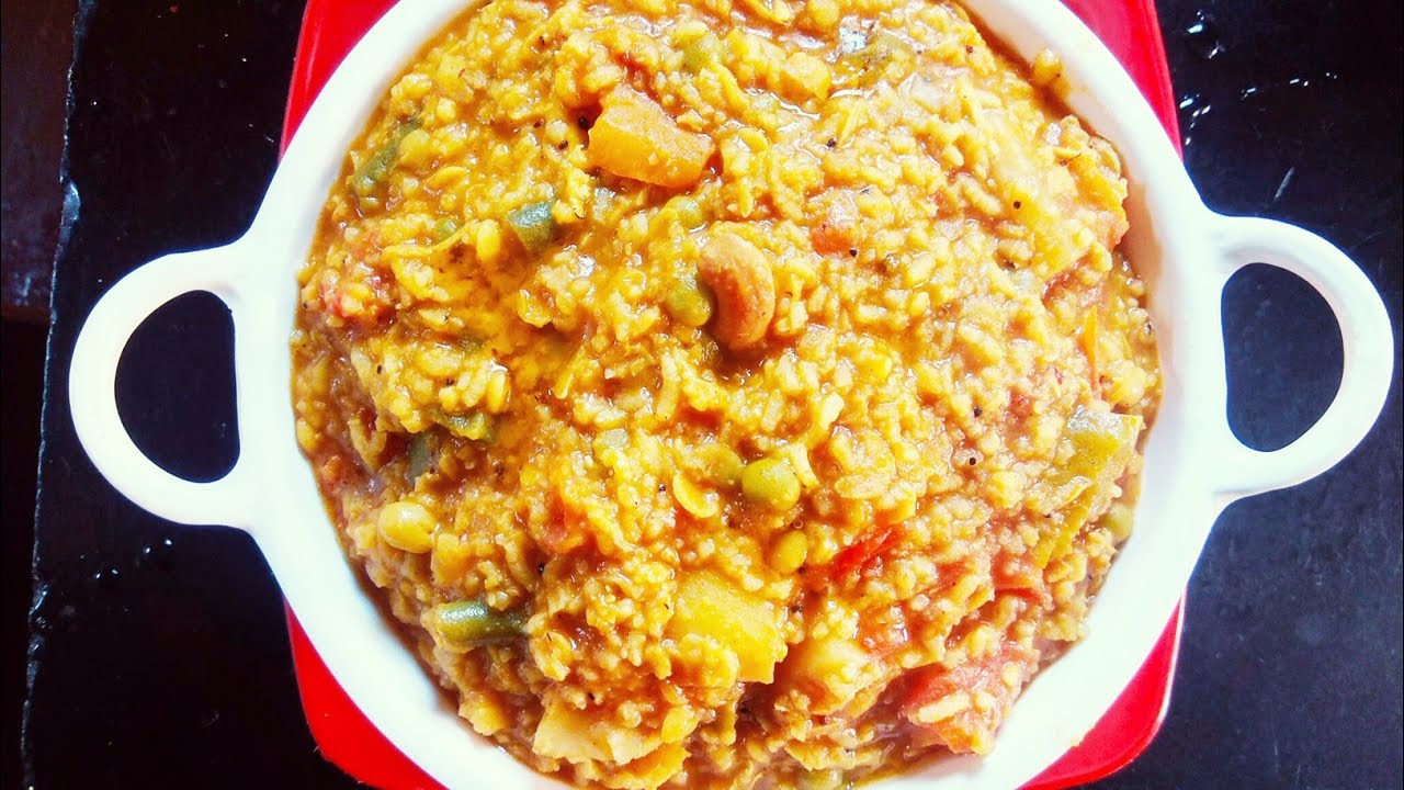 Bisi Bele Bath ||MTR hotel style|| Easy to make - YouTube