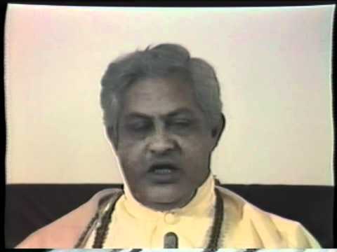 UK 81013 THE PERSONAL GOD AND THE IMPERSONAL GOD. INCARNATION AND AVATAR.