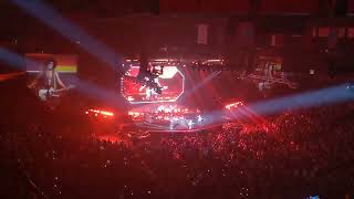 KISS LickItUp 20200211