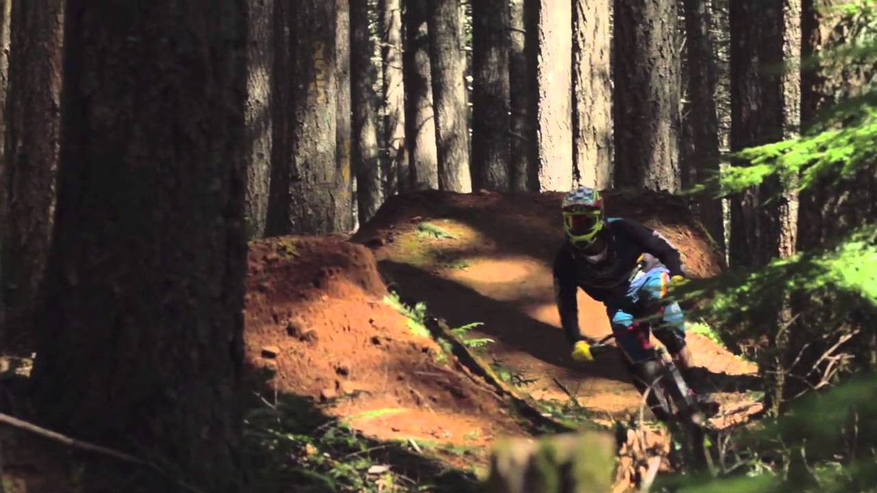 "Broers" Featuring Smith Bike Athletes Tom and Bas Van Steenbergen