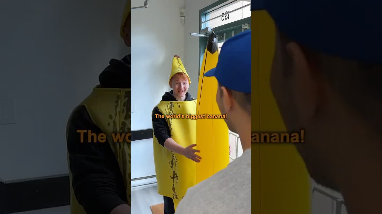 THIS is the World's BIGGEST BANANA
