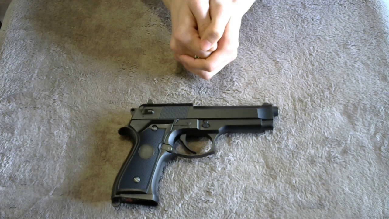 AIRSOFT REVIEW 02 - Beretta CM.126 de chez Cyma