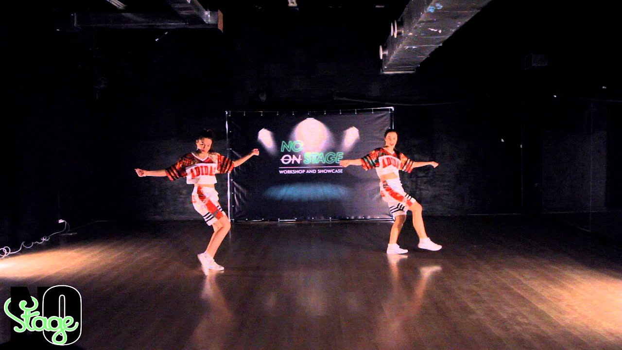 NoSTAGE showcase - Red Heels