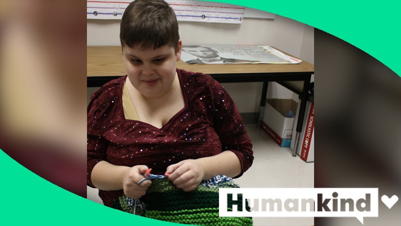 Blind student knits during class to help charity YouTube