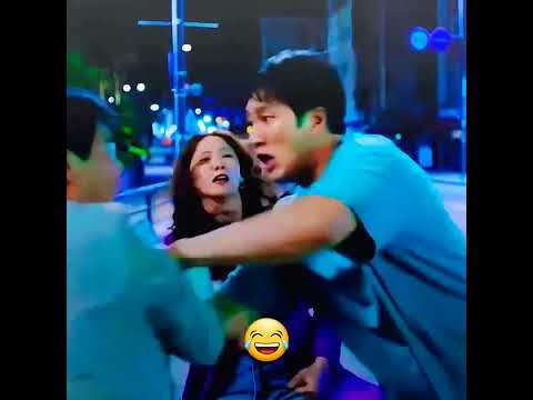 شلون شكلها فيلم مجنونة جدا