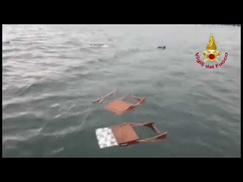 Lago Maggiore: barca ribaltata, si cercano i dispersi