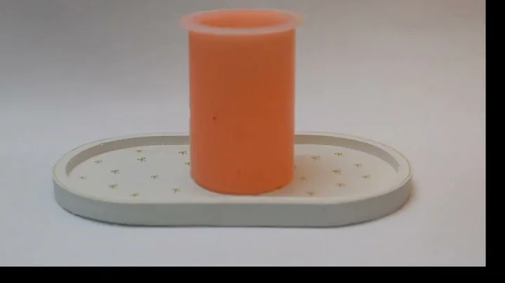 All you need is wax + wick + a little magic... and you get that 🕯️🌟