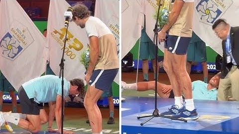 Shanghai Masters finalist speaks out after falling off stage during trophy ceremony