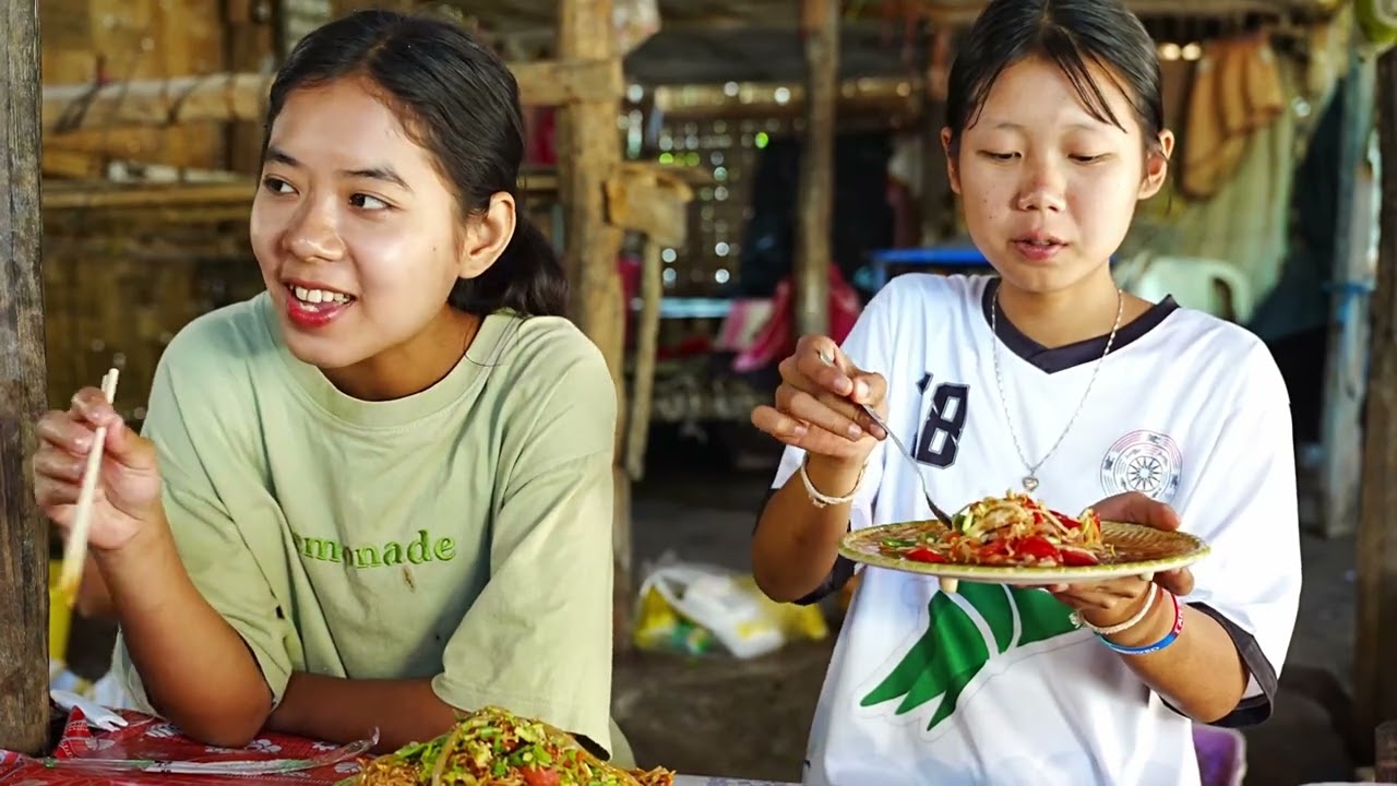 Karenni Camp 1 section 7 Restaurant Review 