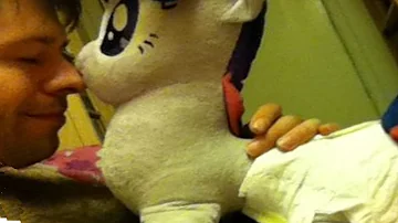 Is Twilight Sparkle married to?