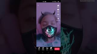 Şarkıları Içinde Göre Gözünü Kırpma Biliyorsan Sen Bir Psikopatsın Ben Bunu Yapabilirim