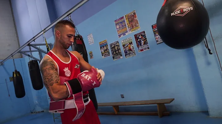 AS Diego Ferrer, the effort of a boxing champion to knock down apathy in young people