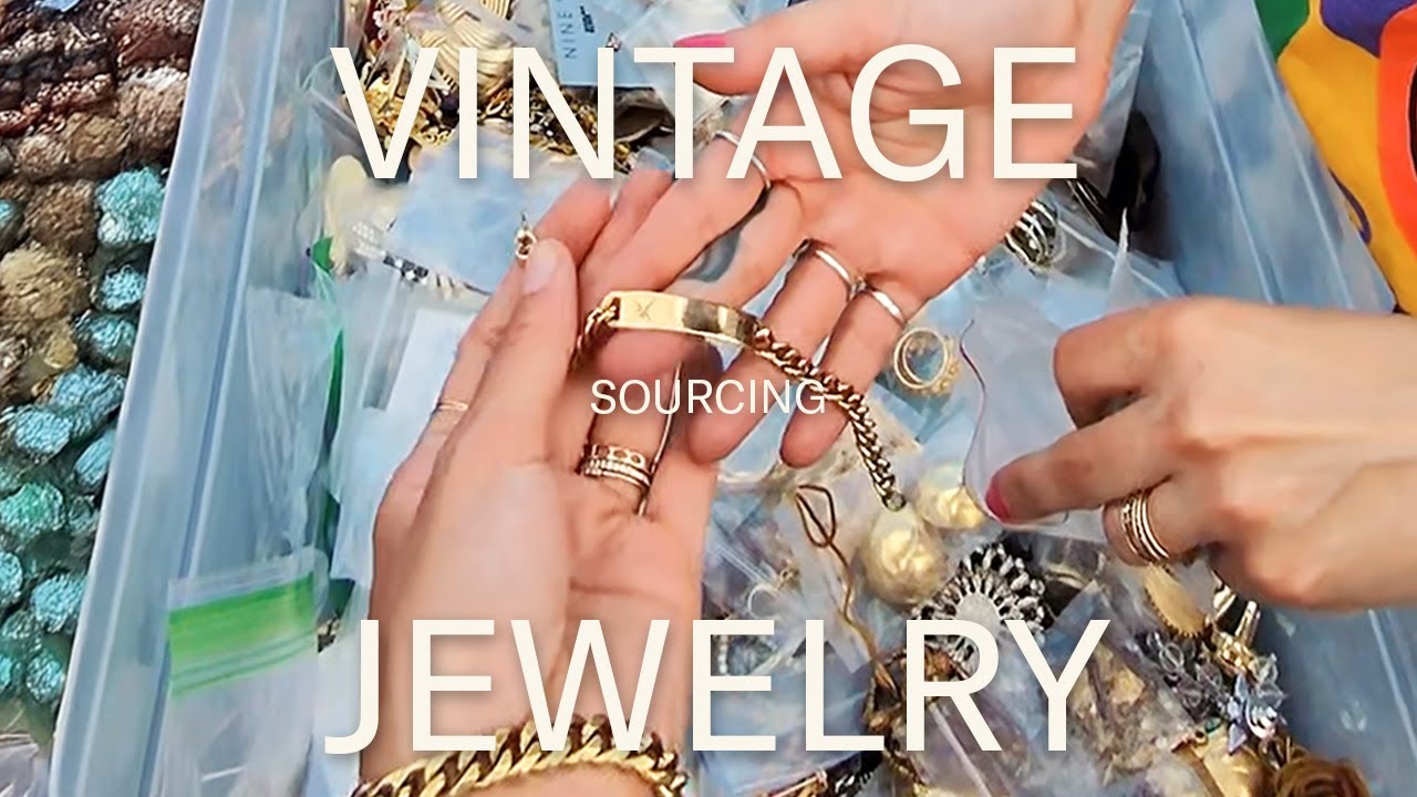 Покупка винтажных украшений на блошином рынке (взгляд со стороны + покупки)