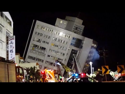 People Jump to Safety After Deadly Earthquake in Taiwan Collapses Buildings