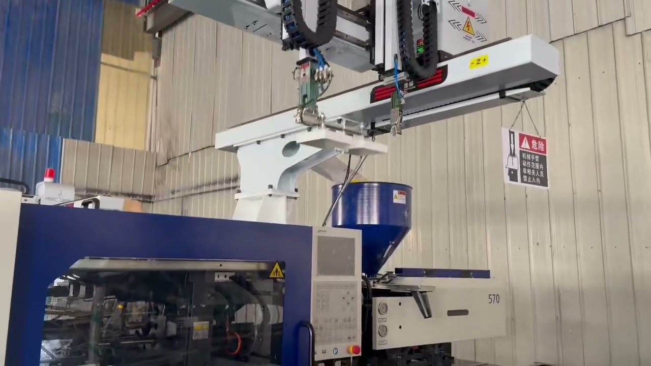 FENTECH New Year Promo: Factory-Direct PVC Fence Post Caps 20% OFF + Buy 5 Get 1 Free | Carton