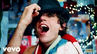 Video voorbeeld van "MIKA - We Are Golden"