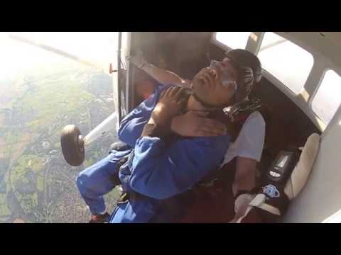 SKY DIVING From 10,000 ft