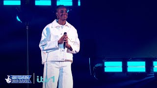 Cat Burns know That Youre Not Alone  The National Lotterys Nye Big Bash  Itv