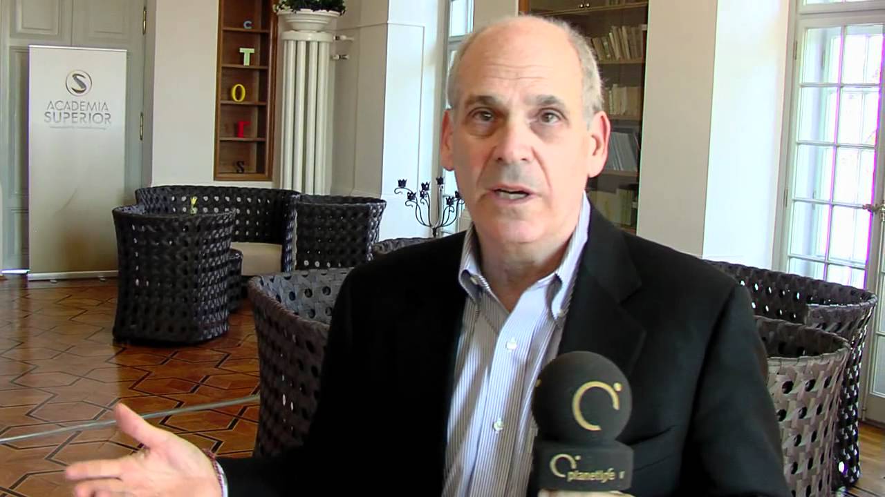 SURPRISE FACTORS SYMPOSIUM 2012: Blick hinter die Kulissen