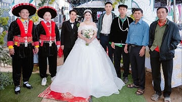 Người dao đám cưới theo phong tục truyền thống hồi xưa 2 bên đại diện hát lượn tiếng dao đỏ