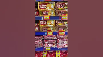 GROCERY SHOPPING BISCUITS SNACKS AT SUPERMARKET 