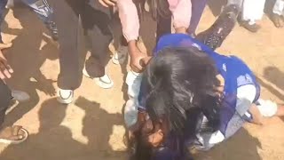 Desi Girl Fight In Public Place Odisha Girl Funny 2025 Wwe Open Girl Trending Video Viral