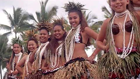Bing Crosby - Mele Kalikimaka (Hawaiian Christmas ...