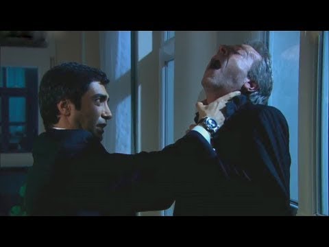 مشهد اكشن مراد علمدار يحاول قتل اسكندر في مستشارية الأمن القومي مشهد قوي وادي الذئاب الجزء الثالث