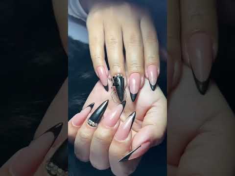 احلي حاجه لما الكلاينت تيجي بالديزاين  اكسبلور للحجز اكتبيلي ف كومنت