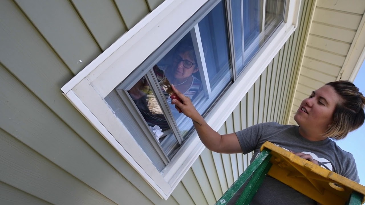 Reuther staff Habitat 2019