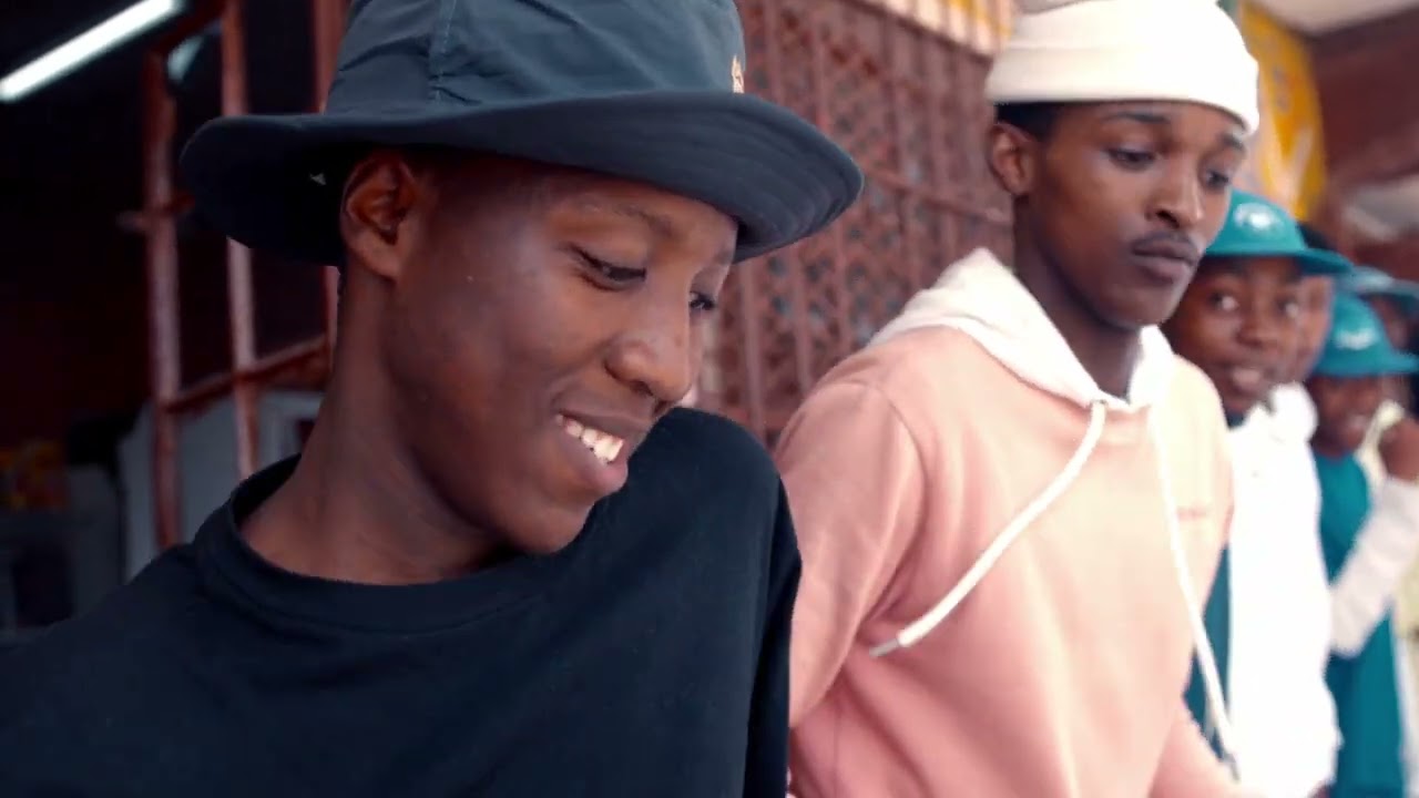 Macasset x Seventie - Exe Huzet (Visualizer)