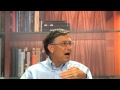 Bill Gates talks with students at Georgia Tech