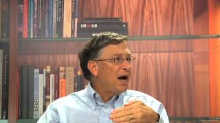 Bill Gates talks with students at Georgia Tech