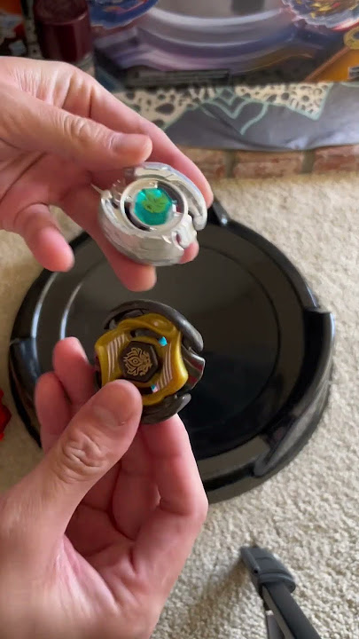 Testing out the $12 Repro Black BB-10 attack beyblade stadium #beyblade #beyblademetalfight4d #bb10