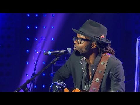 Tété - A la faveur de l'automne (Live) - Le Grand Studio RTL