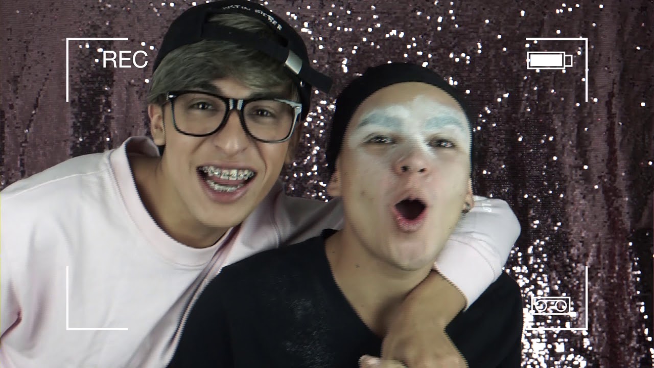 MAQUILLAJE ENTRETENIDO DE AMIGOS 😁💕